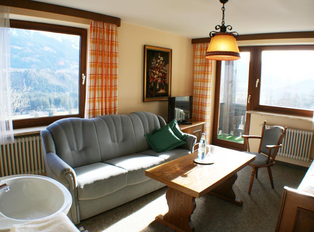 Berghotel Maderhalm Garni Oberstdorf Pokoj fotografie